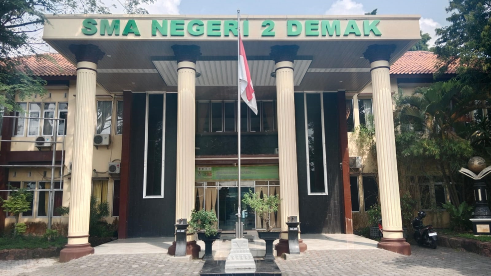 Gedung SMA Negeri 2 Demak